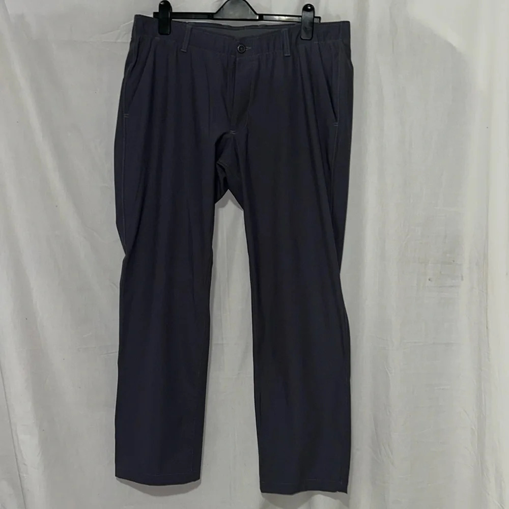 gray Under Armour pants size 38 waist 30" inseam